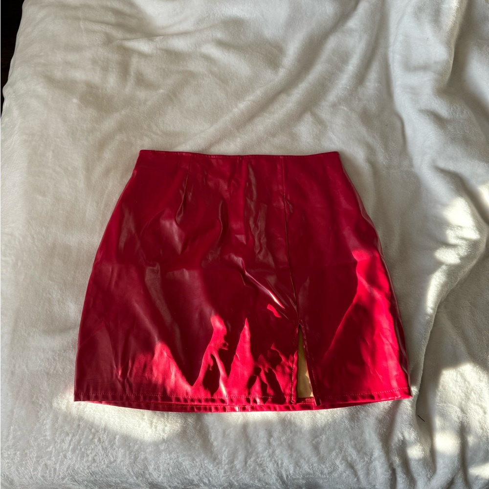 Windsor red leather skirt